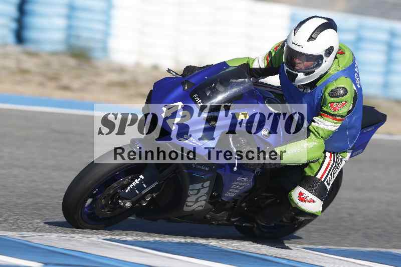 /Archiv-2024/02 29.01.-02.02.2024 Moto Center Thun Jerez/Gruppe gruen-green/42